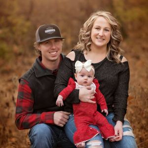 Meet your Posher, Holly